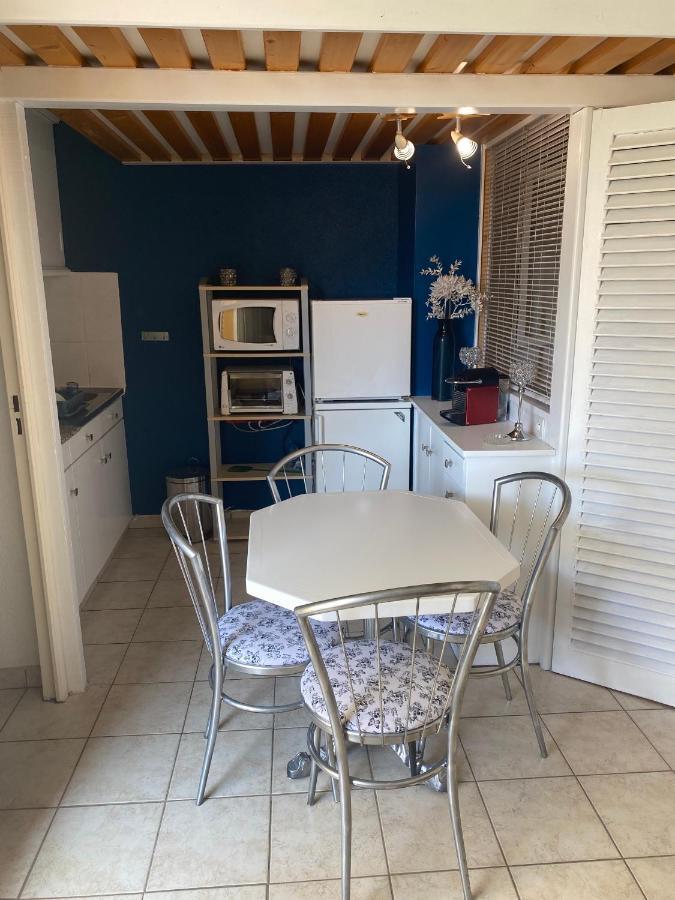Joli Appartement Mezzanine Avec Parking La Roquille Agde Exteriér fotografie